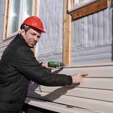 Siding Removal and Disposal in Lyndonville, VT